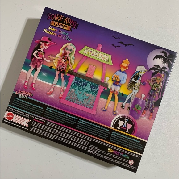 Monster High®: Scare-adise Island Lagoona Blue™ Snack Shack Playset-New - Picture 4 of 9